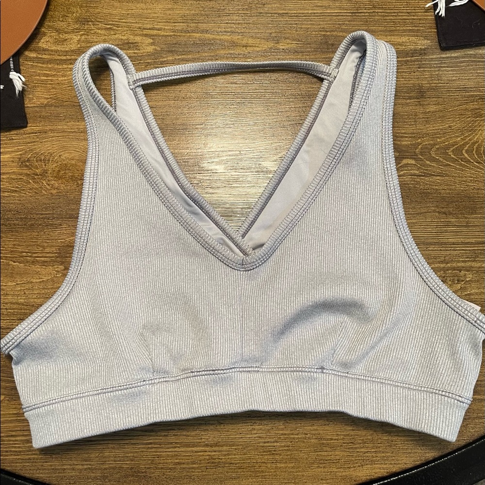 Alo Womens Sports Bra - size L